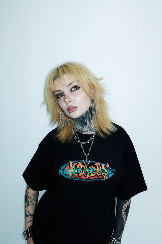 maybe not safe x mad kelly tour t-shirt